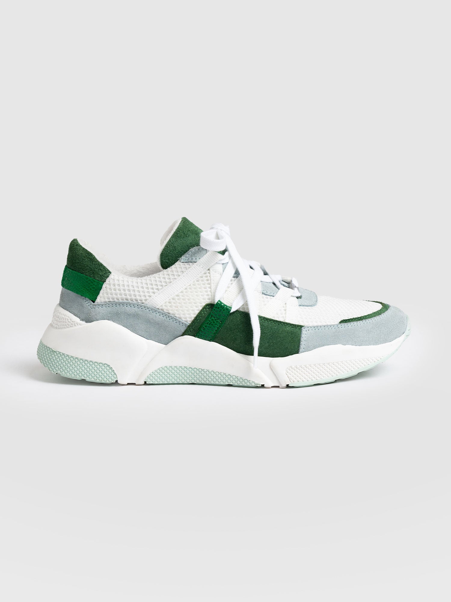 Hampstead Trainer White - Women's Trainers | Saint + Sofia® UK